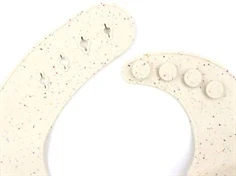 Mushie shifting sand terrazzo hagesmæk silikone